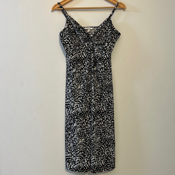 H&M DRESS - Picture 3 of 10